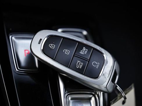 Used 2023 Hyundai Sonata SEL w/ Cargo Package image 11