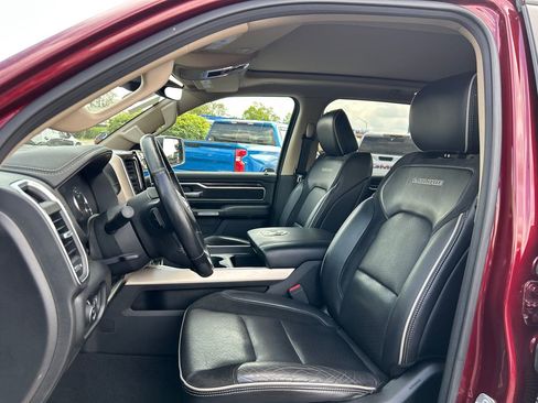 Used 2019 RAM 1500 Laramie AWD/4WD image 18