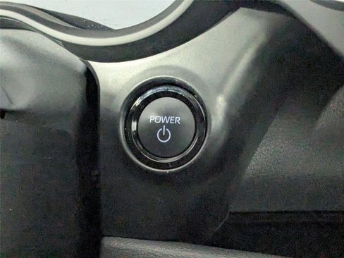 Used 2025 Toyota Sienna XSE image 22