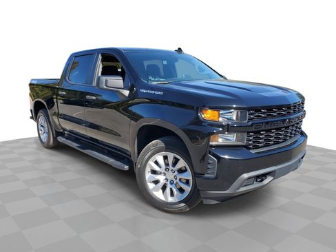 Used 2022 Chevrolet Silverado 1500 Custom w/ Safety Confidence Package image 32