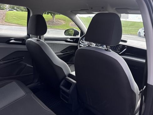 Used 2024 Volkswagen Taos S FWD image 22