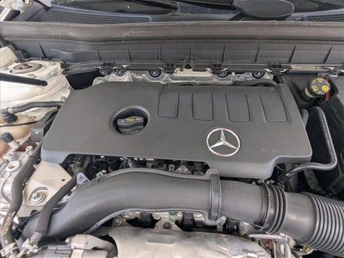 Certified 2021 Mercedes-Benz GLB 250 image 22