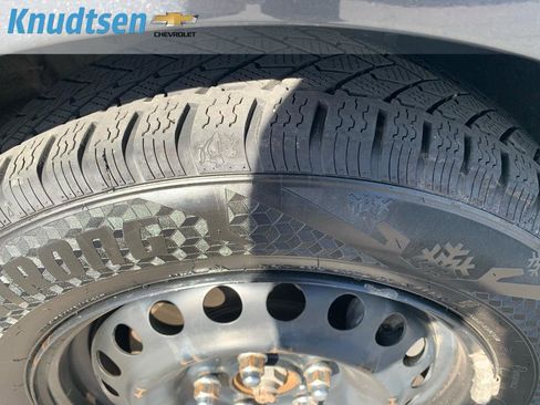 Used 2023 Kia Forte LX image 9