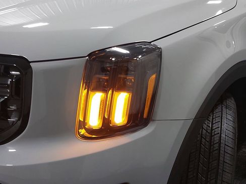 New 2025 Kia Telluride EX X-Line image 35