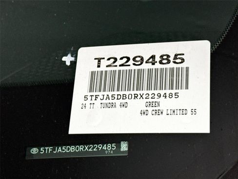 Used 2024 Toyota Tundra Limited AWD/4WD image 46