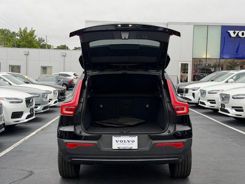 Certified 2023 Volvo XC40 Recharge Ultimate w/ Protection Package Premier AWD/4WD image 5