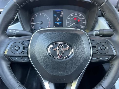 Certified 2025 Toyota Corolla SE w/ Convenience Package FWD image 23