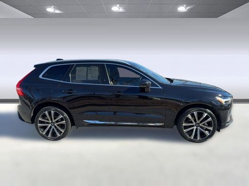 Certified 2023 Volvo XC60 B5 Ultimate w/ Climate Package image 8