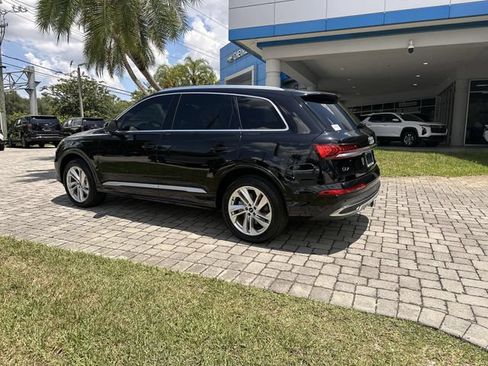 Used 2021 Audi Q7 3.0T Premium Plus w/ Premium Plus Package AWD/4WD image 34