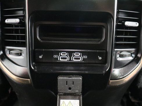 Used 2023 RAM 2500 Limited AWD/4WD image 60