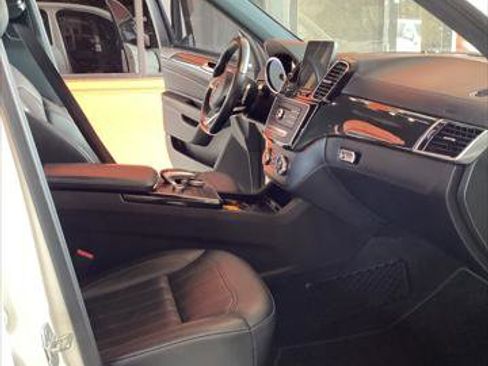 Used 2017 Mercedes-Benz GLE 43 AMG AMG GLE 43 w/ Premium 2 Package image 21