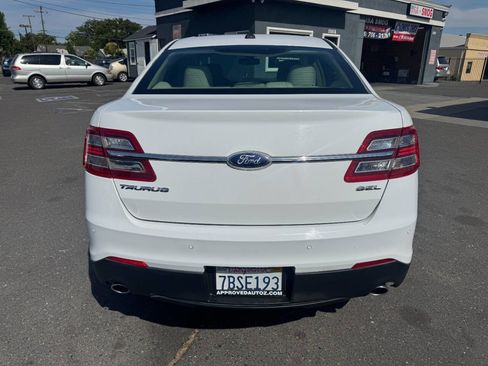 Used 2013 Ford Taurus SEL FWD image 7