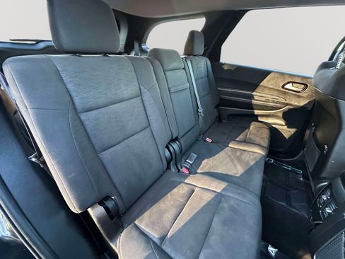 Used 2022 Dodge Durango SXT image 30