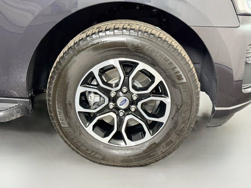 Used 2024 Ford Expedition XLT RWD image 45