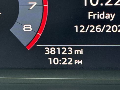 Used 2020 Audi Q3 2.0T Premium image 21