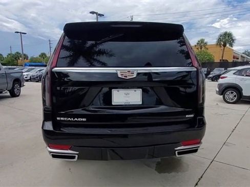 Certified 2021 Cadillac Escalade Premium Luxury image 12