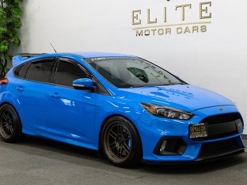 Used 2017 Ford Focus RS image 9
