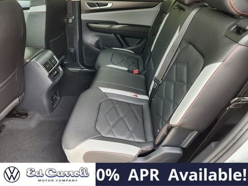 New 2026 Volkswagen Atlas Peak Edition image 28