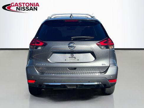 Used 2019 Nissan Rogue SL w/ Premium Package image 7