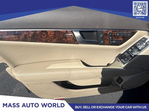 Used 2014 Mercedes-Benz C 300 Sport image 18