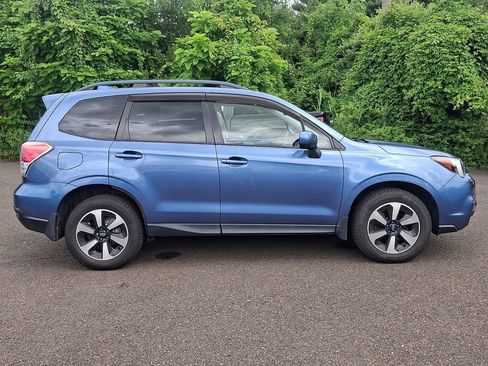 Used 2018 Subaru Forester 2.5i Premium AWD/4WD image 7