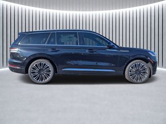 New 2025 Lincoln Aviator Black Label video 2