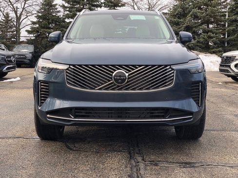 New 2026 Volvo XC90 B6 Ultra w/ Protection Package image 2