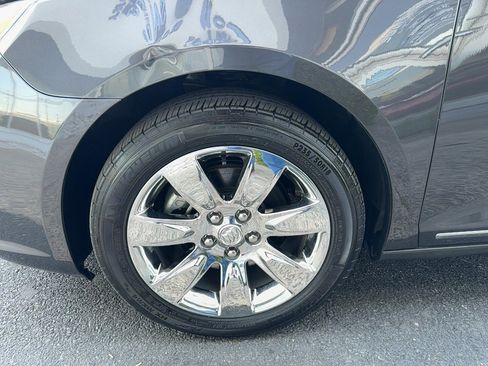 Used 2013 Buick LaCrosse Leather image 26