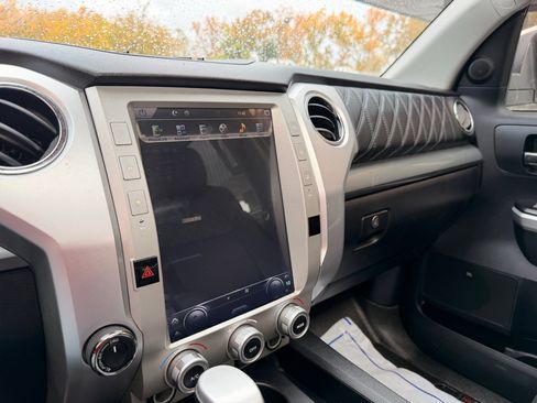 Used 2014 Toyota Tundra Platinum image 23