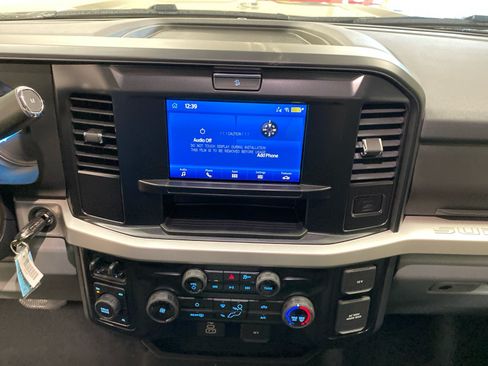 New 2026 Ford F250 XLT w/ FX4 Off-Road Package AWD/4WD image 17
