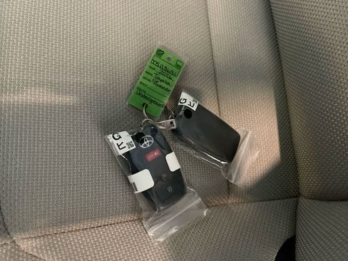 New 2026 Toyota 4Runner SR5 AWD/4WD image 27