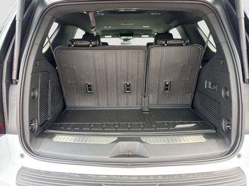 New 2026 GMC Yukon Denali w/ LPO, Floor Liner Package AWD/4WD image 29