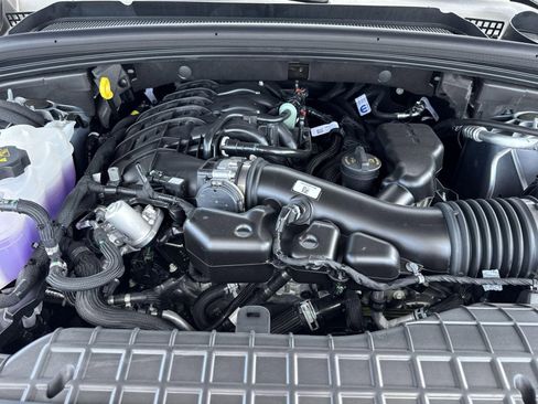 New 2025 Jeep Grand Cherokee Laredo image 35