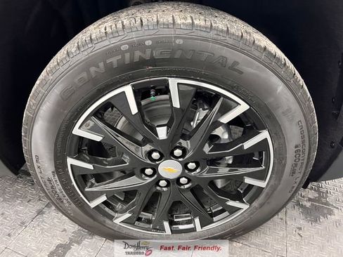 New 2026 Chevrolet Traverse LT w/ Sun and Wheel Package FWD image 20