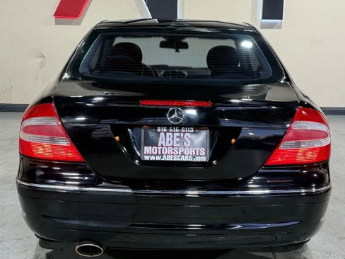 Used 2006 Mercedes-Benz CLK 350 Coupe image 5