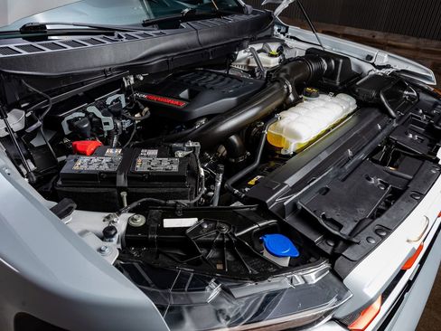 Used 2025 Ford F150 Raptor image 41