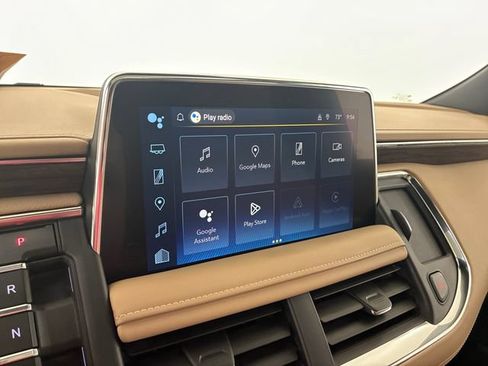 Certified 2024 Chevrolet Suburban Premier AWD/4WD image 26