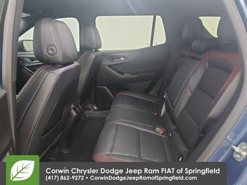 Used 2025 Chevrolet Equinox RS w/ Convenience Package III image 29