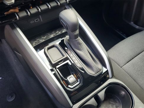 New 2026 Chevrolet Colorado W/T image 23