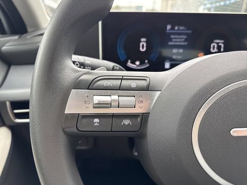 Used 2025 Hyundai Sonata SEL FWD image 20