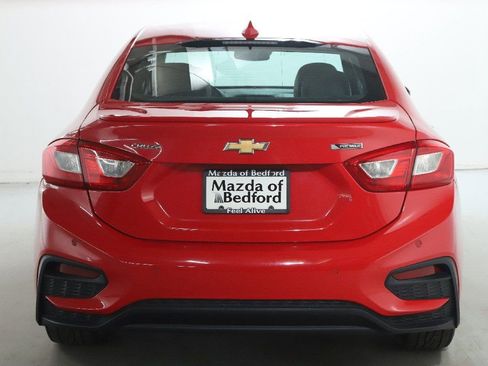 Used 2016 Chevrolet Cruze Premier image 41