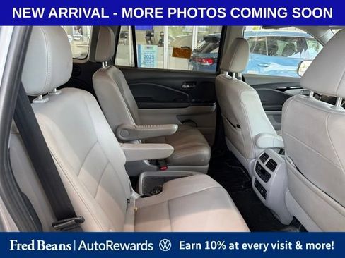 Used 2021 Honda Pilot Touring image 7