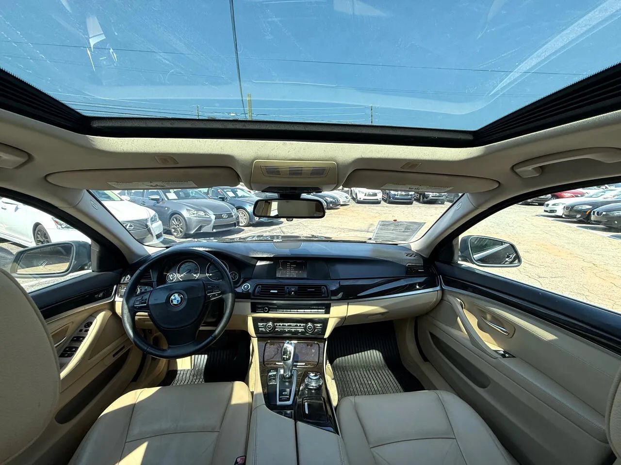 Used 2013 BMW 528i Sedan RWD image 17