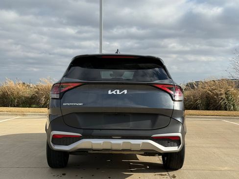 Used 2023 Kia Sportage EX image 7