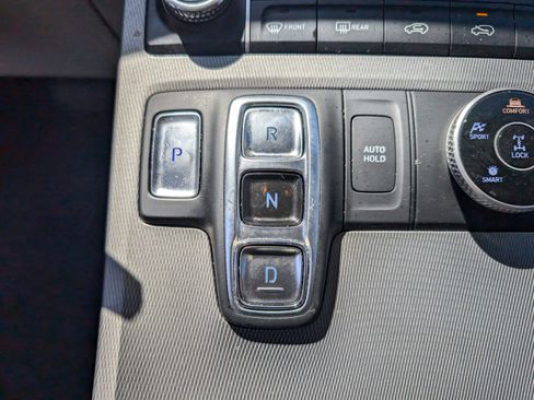 Used 2021 Hyundai Palisade SE image 16