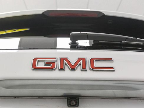 Used 2023 GMC Terrain AT4 AWD/4WD image 13