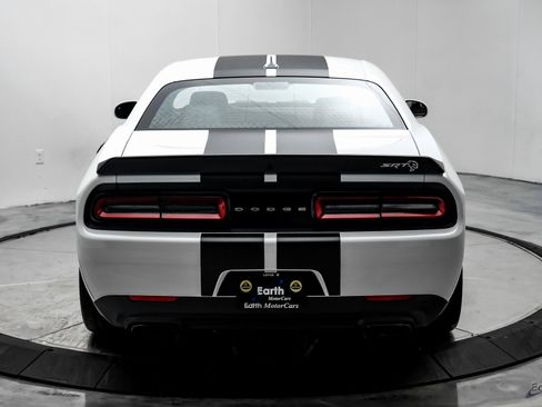 Used 2023 Dodge Challenger SRT Hellcat w/ Driver Convenience Group image 11