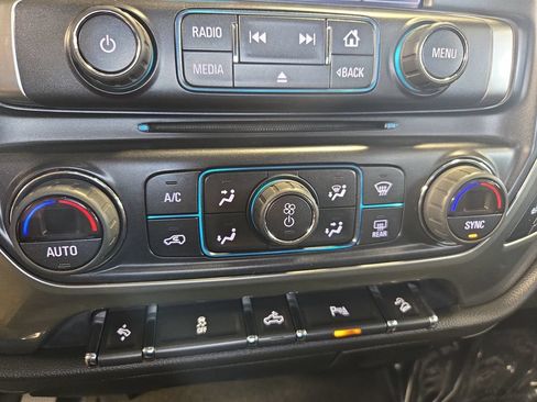 Used 2017 Chevrolet Silverado 1500 LTZ Z71 w/ LTZ Plus Package AWD/4WD image 24