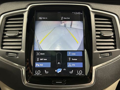 Used 2019 Volvo XC90 T6 Momentum w/ Advanced Package AWD/4WD image 9