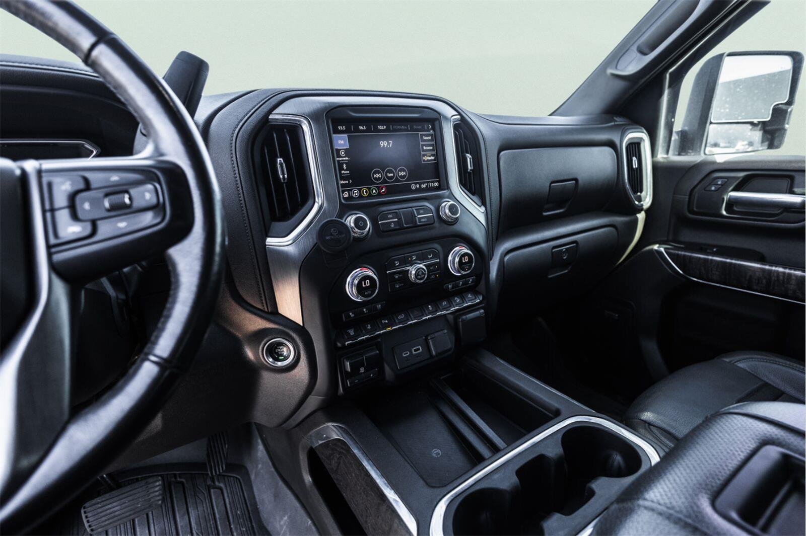 Used 2021 GMC Sierra 2500 Denali w/ Denali Ultimate Package AWD/4WD image 15